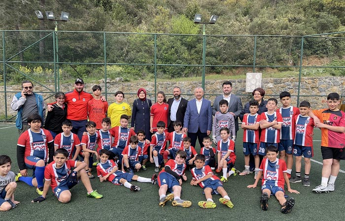 Vekil adayından Beykoz’da Kadir Gecesi mesaisi