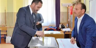 Beykoz’da siyasiler oyunu nerede kullandı?