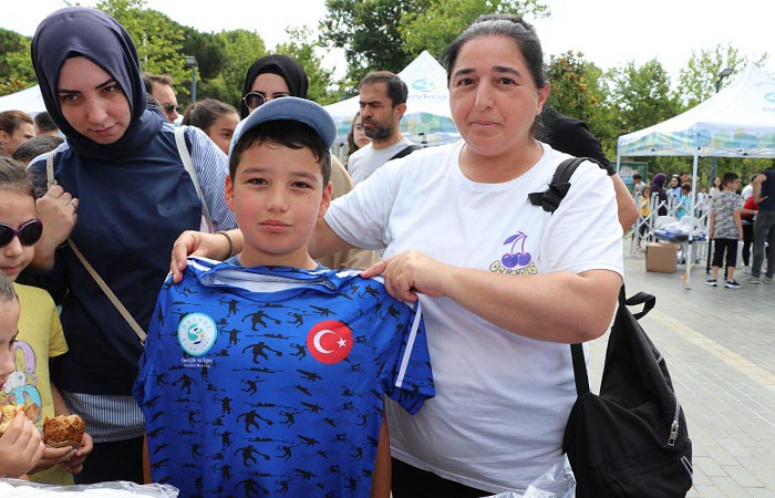 Beykoz’da gençler ücretsiz sporla buluşuyor