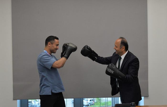Beykoz öğrencisinden kick boks başarısı