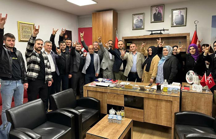 Beykoz’da İYİ Parti’den MHP’ye dönüşler devam ediyor