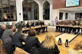 Murat Aydın sahurda Beykoz muhtarlarıyla buluştu