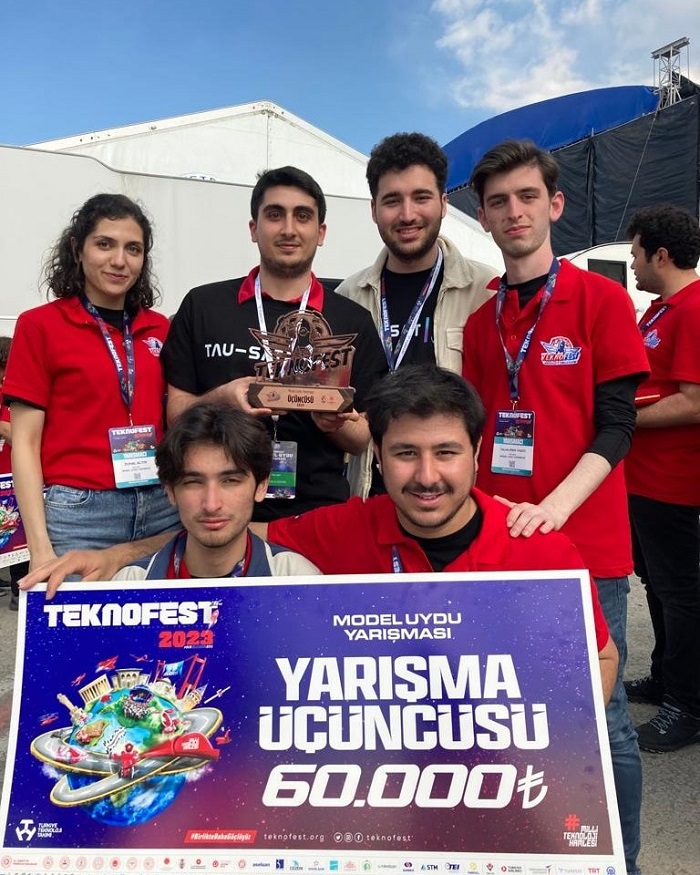 TEKNOFEST'te Beykoz öğrencileri büyük bir başarı elde etti