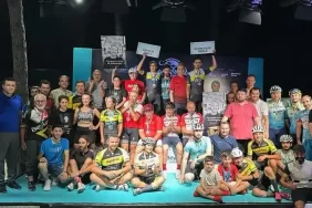 Türkiye’nin en büyük spor ormanında gece yarışı