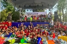 Beykoz Belediyesi’nden kulüplere malzeme desteği!