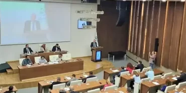 Beykoz meclisinde CHP koltuğuna İYİ Parti oturdu