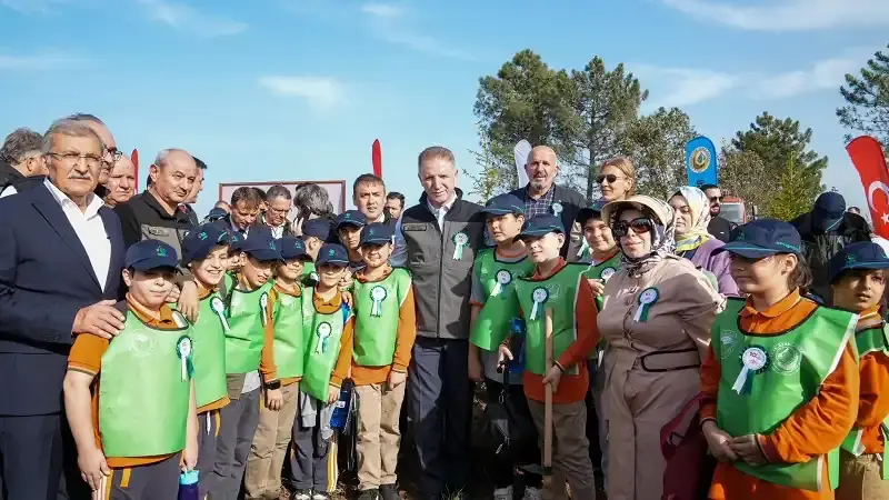 Türkiye Yüzyılı’nın ilk ormanı Beykoz’da oluşturuldu