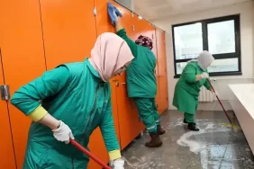 Beykoz’da okullar anne titizliğiyle tertemiz