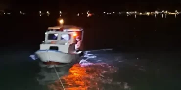 Beykoz’da teknedeki 5 kişi kurtarıldı