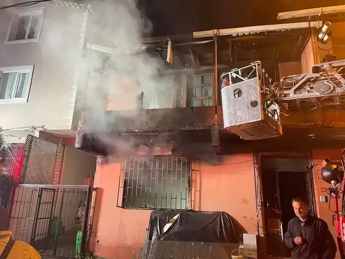 Beykoz'da yangın! Evdekiler gözaltına alındı