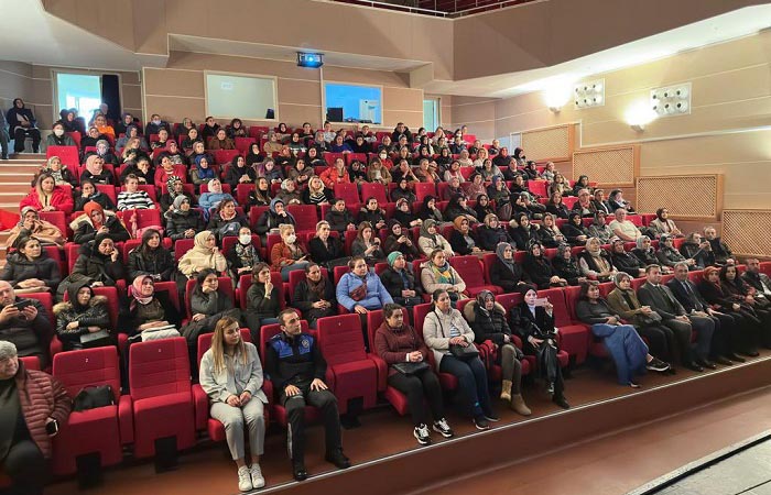 En İyi Narkotik Polisi Anne