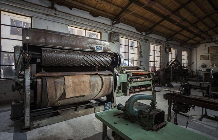 Kundura’nın Hafızası: Bir Fabrikaya Sığan Dünya