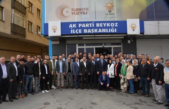 AK Parti Beykoz İlçe Başkanlığı ailesi bayramlaştı