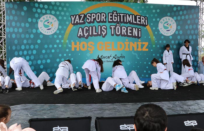 Beykoz’da gençler ücretsiz sporla buluşuyor