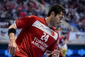 Milli hentbolcunun yeni adresi Beykoz Belediyespor