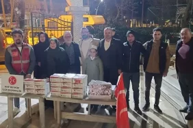 MHP Beykoz’dan kandil ikramı
