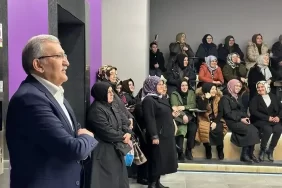 Beykoz Belediye Başkanı hizmetleri yerinde anlatıyor