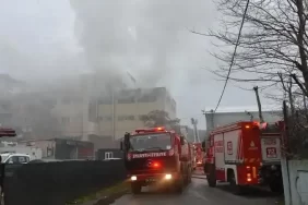 Beykoz’da 300 kişinin çalıştığı fabrikada yangın
