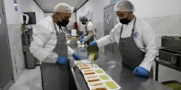 Beykoz’da ihtiyaç sahiplerine 365 gün sıcak yemek servisi