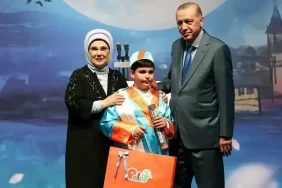 Cumhurbaşkanı Erdoğan torununun Beykoz’daki mezuniyetine katıldı
