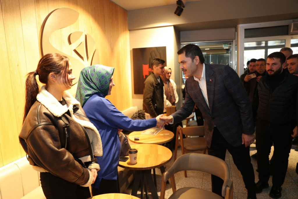İBB Başkan adayı Murat Kurum Beykoz’da gençlerle buluştu