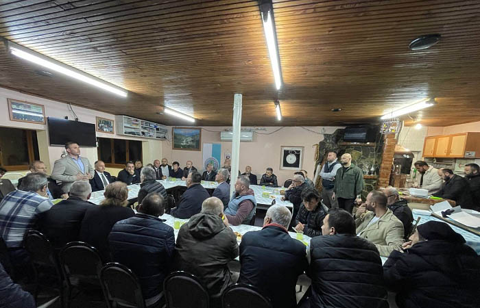 MHP'li vekil muhalefete Beykoz'dan yüklendi