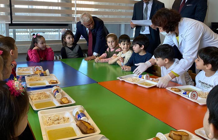 İstanbul İl Milli Eğitim Müdürlüğü Müdür Yardımcısı Sayın İrfan Zeki Er