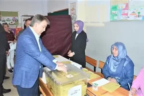 Abdullah Gül oyunu Beykoz’da verdi