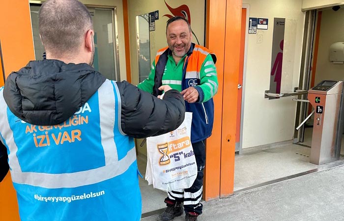 AK Parti Beykoz Gençlik Kolları İftara 5 Kala