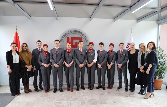 Beykoz öğrencileri Türk Hava Yolları'nda istihdam ediliyor