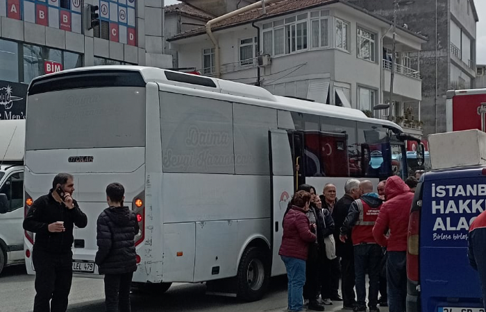 İBB Başkanı Ekrem İmamoğlu Beykoz mitingine otobüslerle insan taşıdı