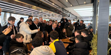 Beykoz halkı Bakan Koca ile kucaklaştı