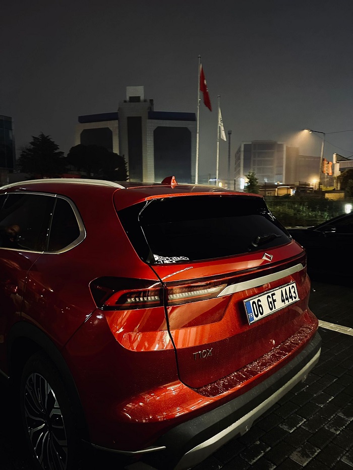 Sanayi ve Teknoloji Bakanı Mustafa Varank, AK Parti Beykoz İlçe Gençlik Kolları tarafından düzenlenen “İlk Oyum Erdoğan’a, İlk Oyum Ak Parti’ye” programına yerli ve milli otomobil Togg ile geldi.