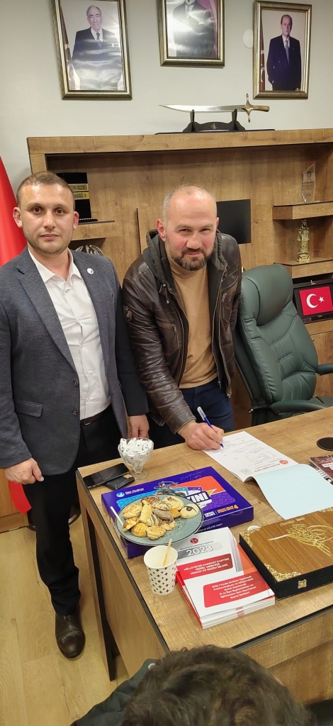 İYİ Parti’den istifa edip MHP Beykoz saflarına katıldı