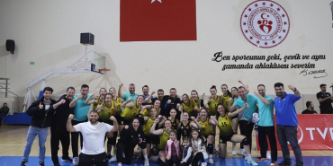 Beykoz GSK kızları voleybolda şampiyon oldu