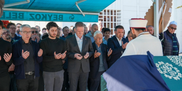 Önceki dönem Milli Eğitim Bakanı Vehbi Dinçerler’in kızı Beykoz’da toprağa verildi