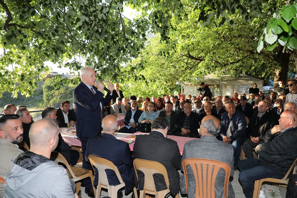 Beykoz Belediye Başkanı Alaattin Köseler Poyrazköy’ün bitmeyen çilesini dinledi