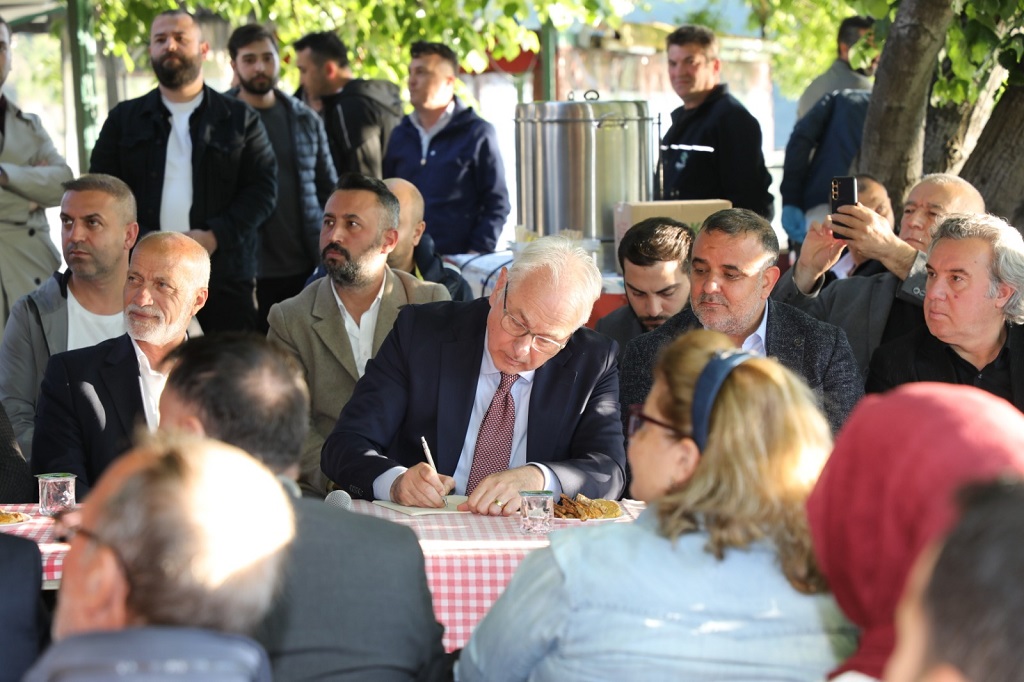 Beykoz Belediye Başkanı Alaattin Köseler Poyrazköy’ün bitmeyen çilesini dinledi