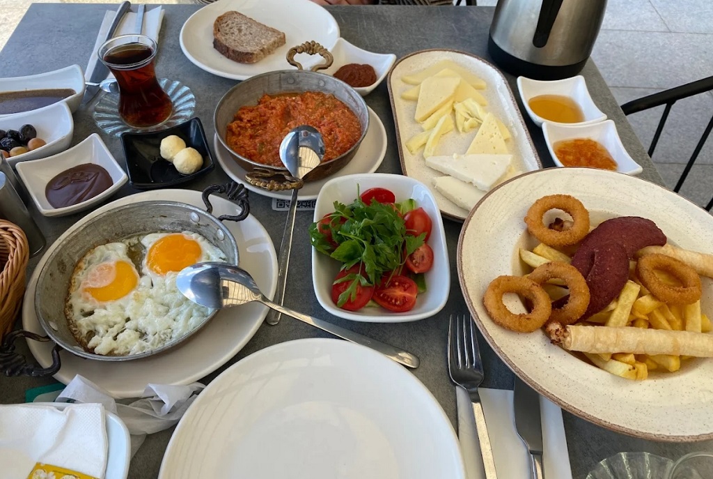 Gümüşsuyu Restoran - Beykoz'da en iyi kahvaltı mekan