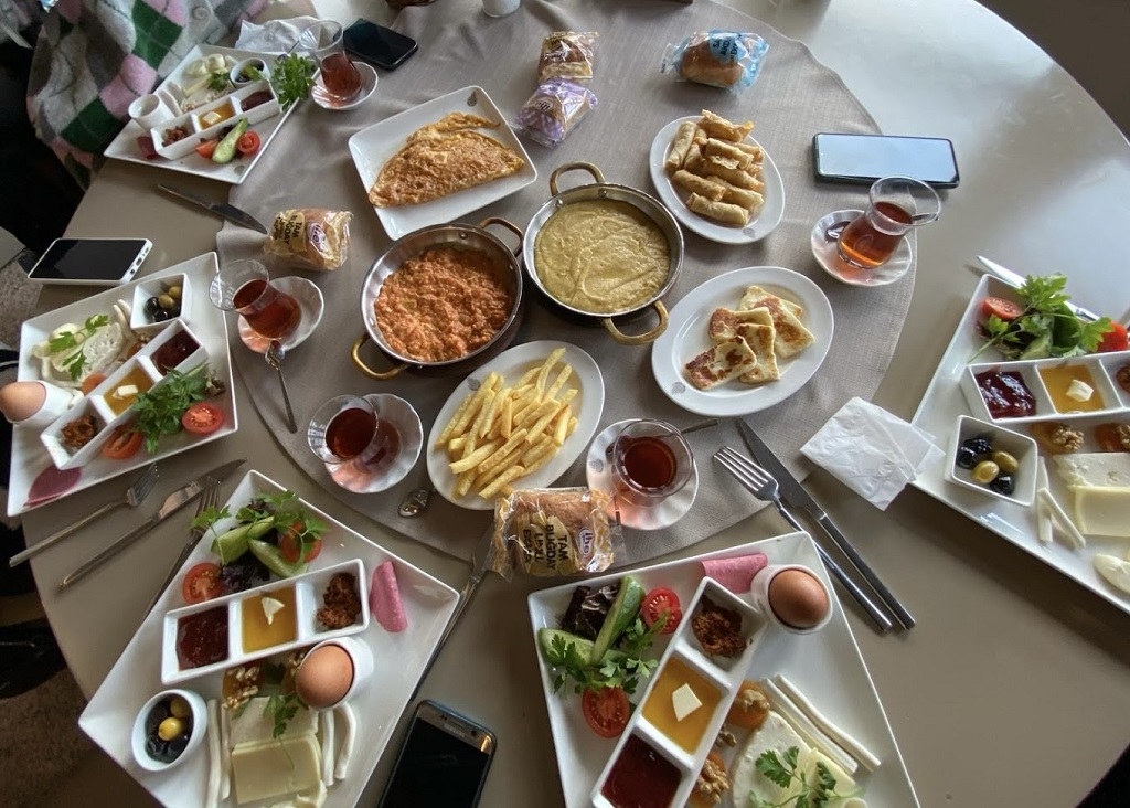 İBB Beykoz Sahil Sosyal Tesisleri - Beykoz'da en iyi kahvaltı mekanları (1)
