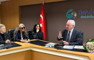 Seren Serengil Beykoz Belediye Başkanıyla görüştü