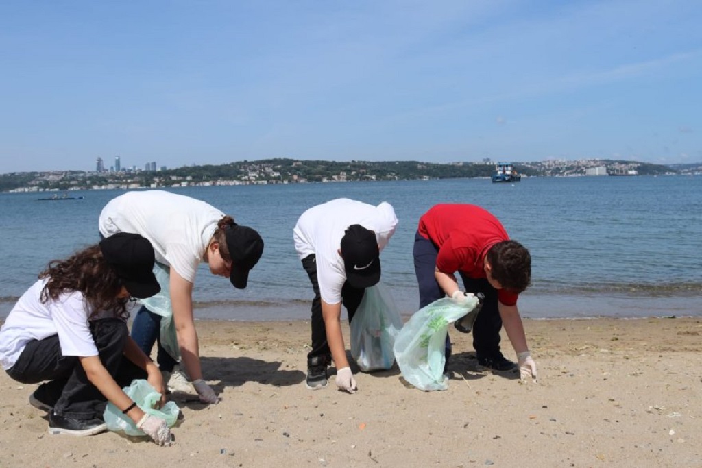 Beykoz sahilden 14,5 kilo atık toplandı (1)