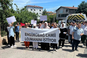 Beykoz’da lojmana çöken Süleymancılar protesto edildi
