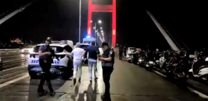 15 Temmuz Şehitler Köprüsü çift yönlü trafiğe kapatıldı