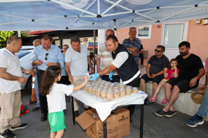 beykozun-mahallelerini-asure-bereketi-sariyor