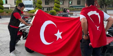 suriyedeki-turk-bayragina-saldiriya-beykozdan-tepki