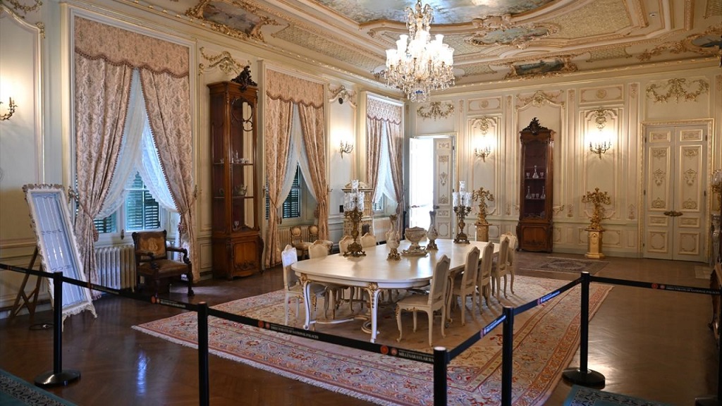 yildiz-sarayi-acildiagustos-sonuna-kadar-ucretsiz