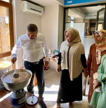 ak-parti-beykozda-asure-birlik-beraberlik-icin-kaynadi