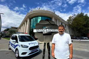 beykozda-alaattin-koselere-siyah-celenkli-tepki