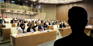 beykozlunun-oylariyla-secildi-toplantilara-katilmiyor